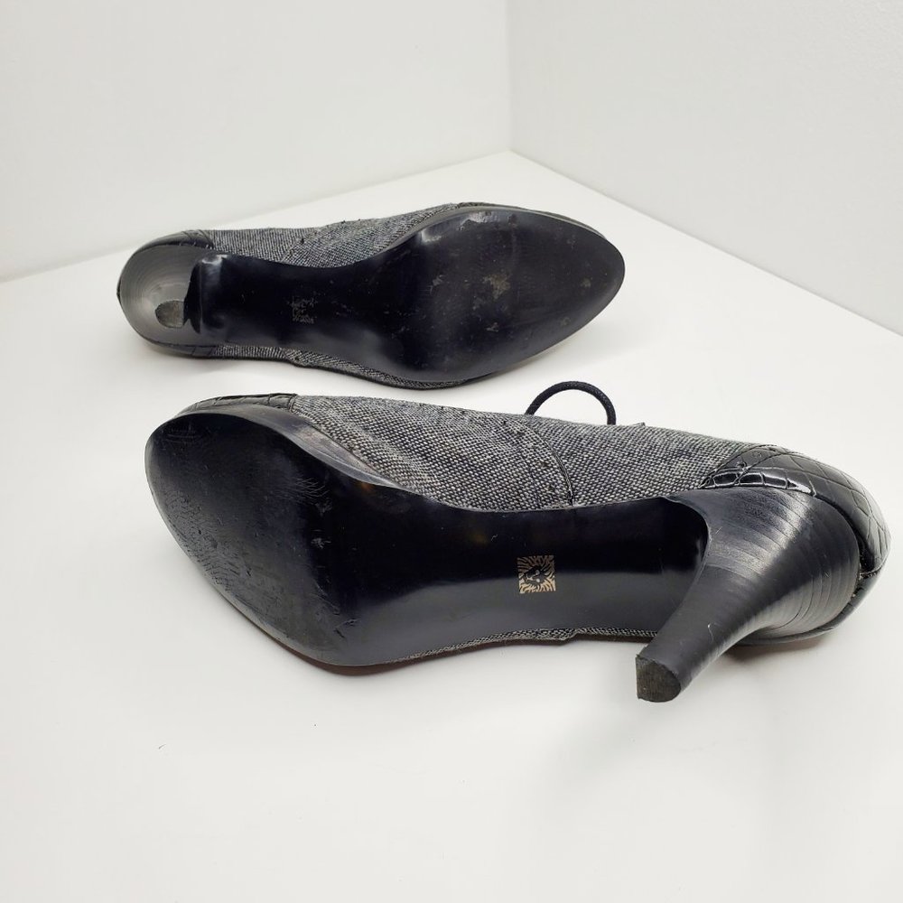 Anne Klein Fabric Patent Leather Lace-up Oxford Pump, Black Grey, 8.5 - Picture 6 of 9